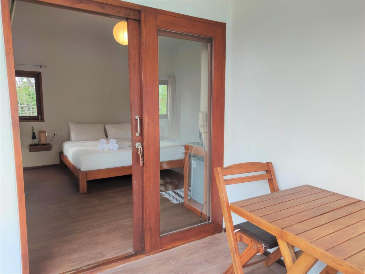 Armonia Village Resort And Spa Chumphon Exterior foto