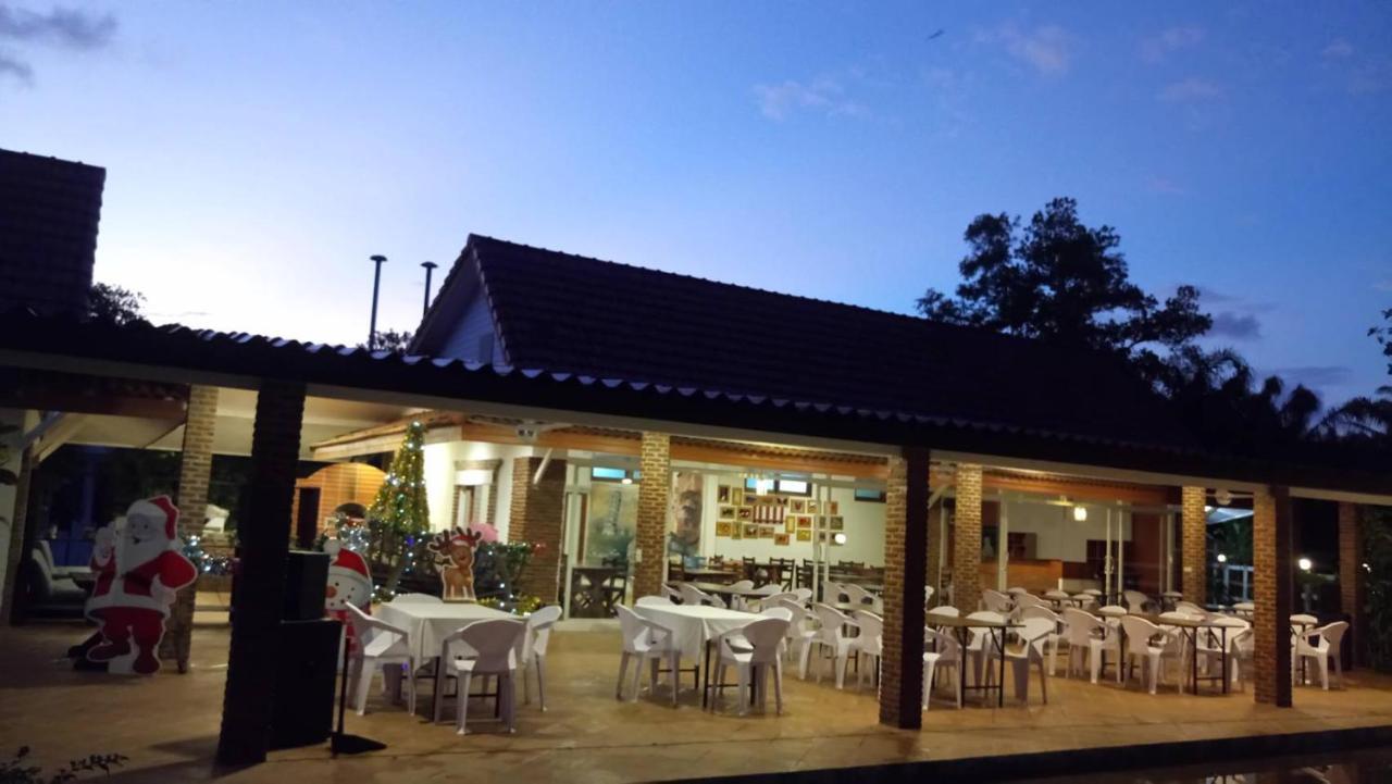 Armonia Village Resort And Spa Chumphon Exterior foto